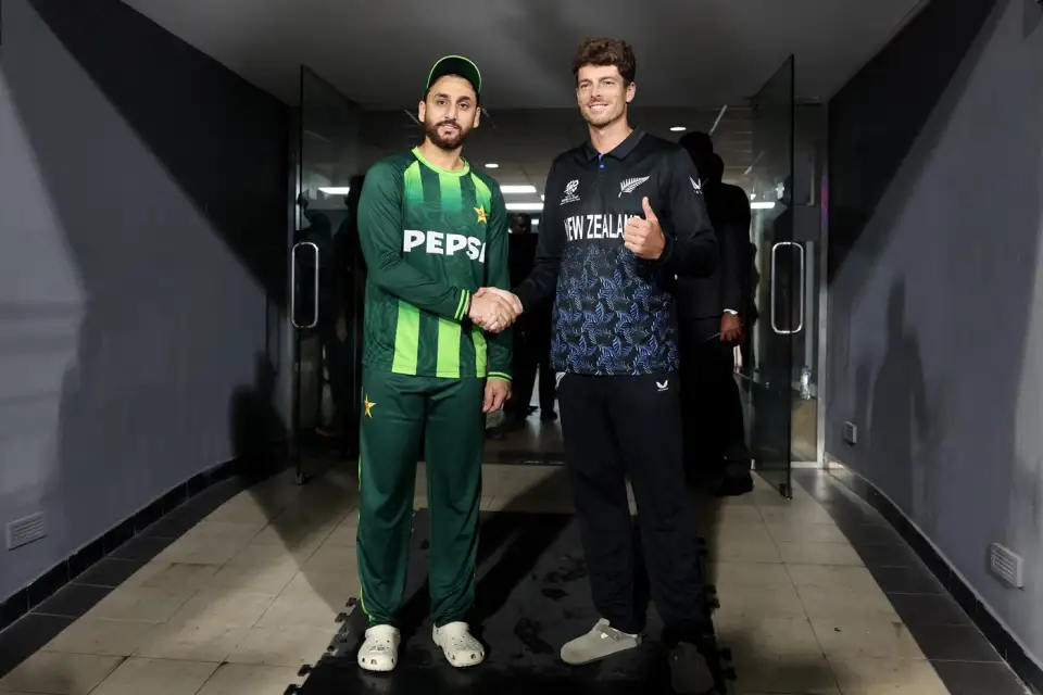 PAK vs NZ | Super Eights gets off with no action as Pakistan and New Zealand split points in rainy Colombo