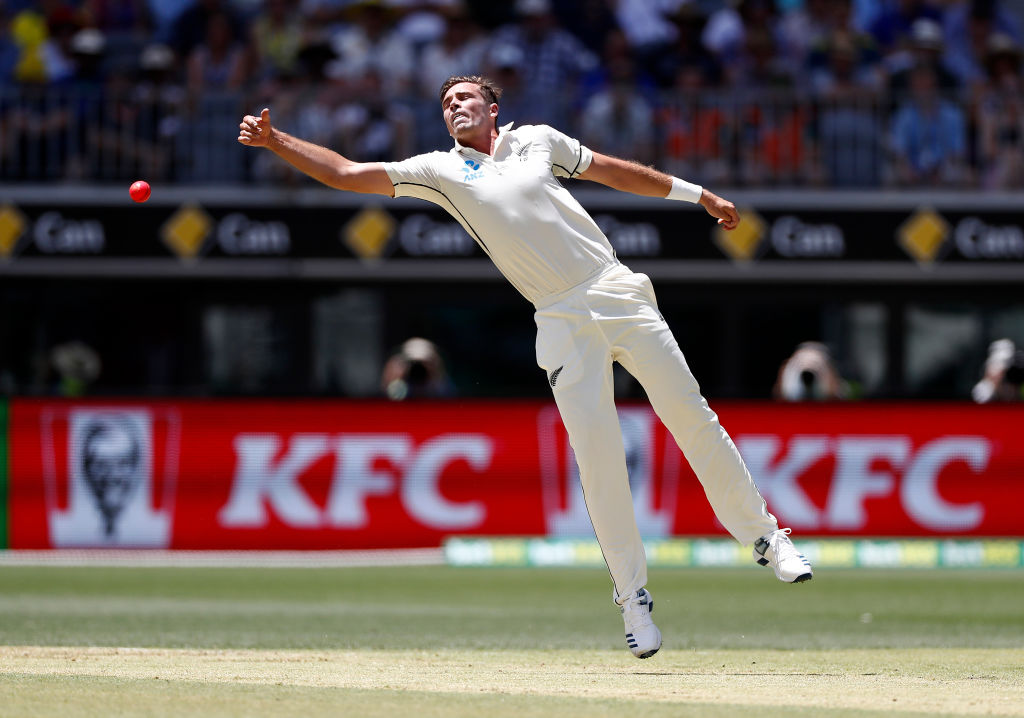 VIDEO | Angry David Warner lashes out at Tim Southee for targetting static Joe Burns