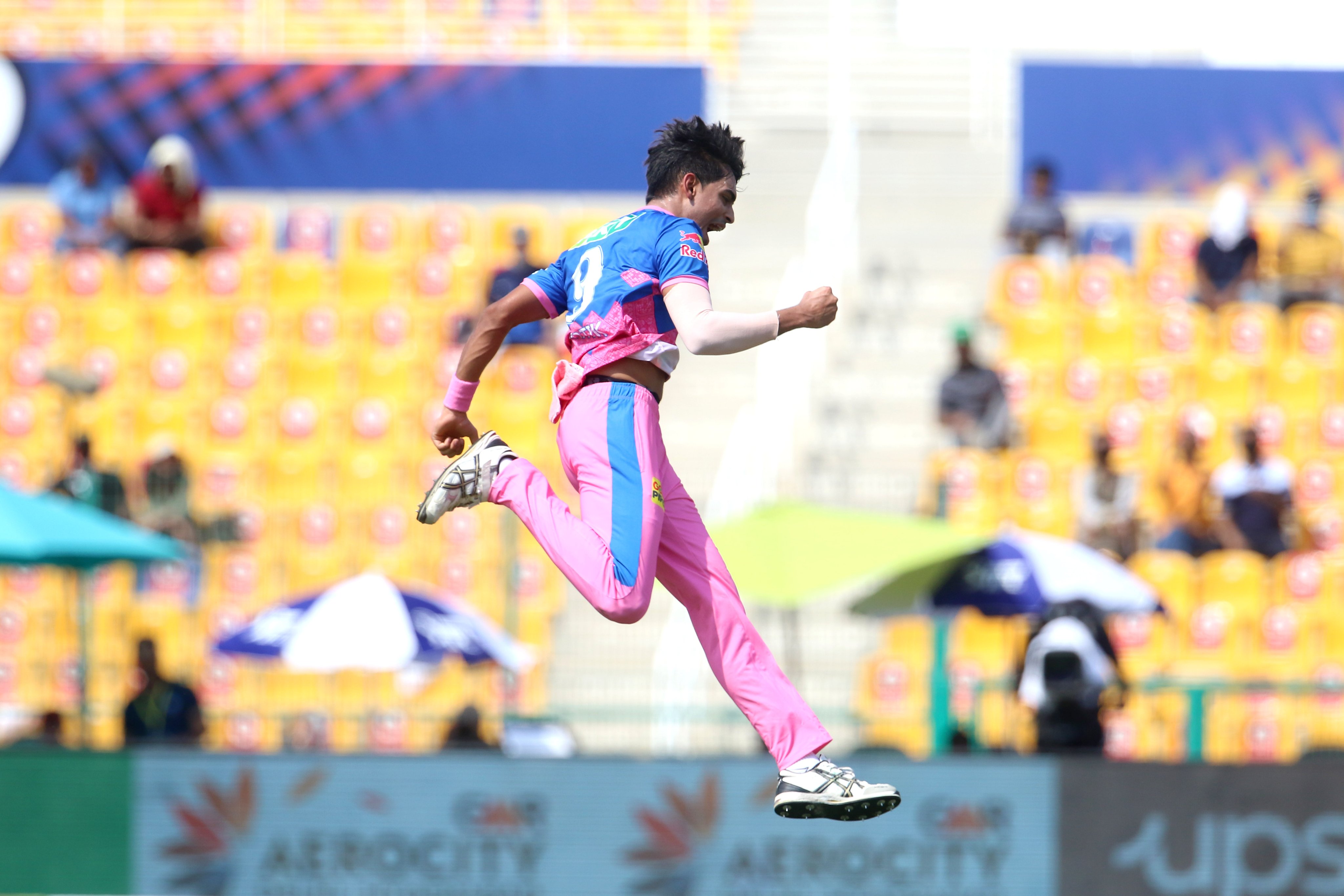 DC vs RR | Twitter reacts as Kartik Tyagi strikes on first ball to dismiss Shikhar Dhawan