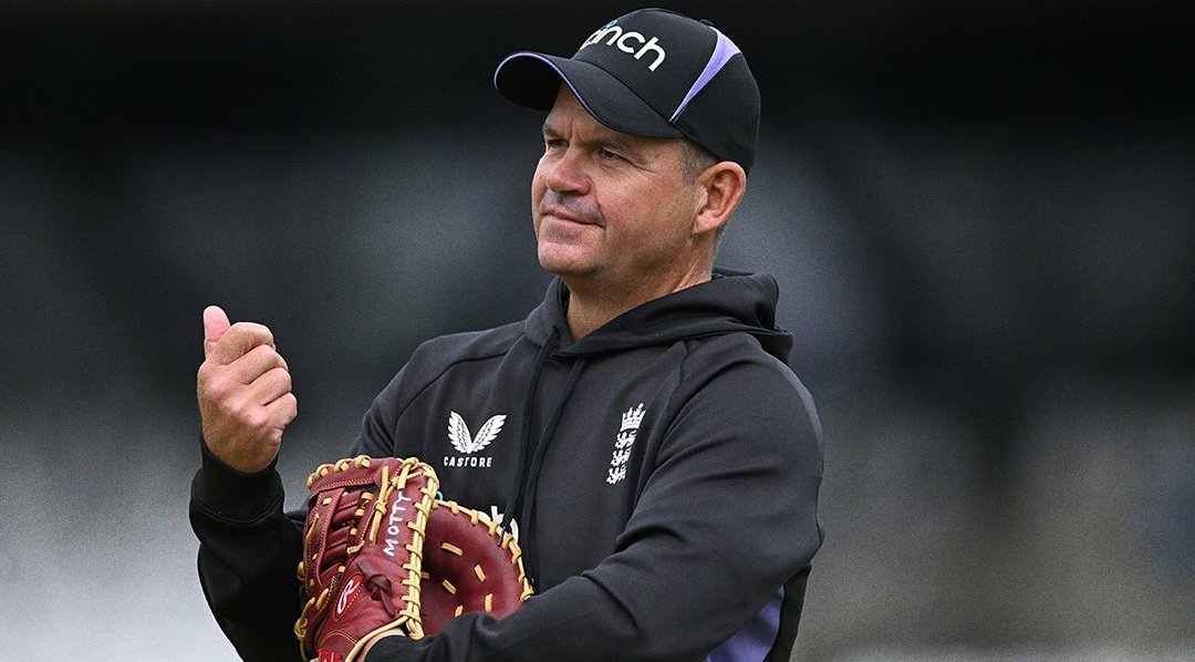 Sydney Sixers appoint Matthew Mott as head coach for WBBL 2025