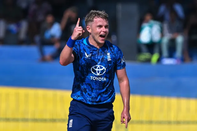 SL vs ENG | Twitter chuffed as Curran announces himself before World Cup with hattrick to break Lanka