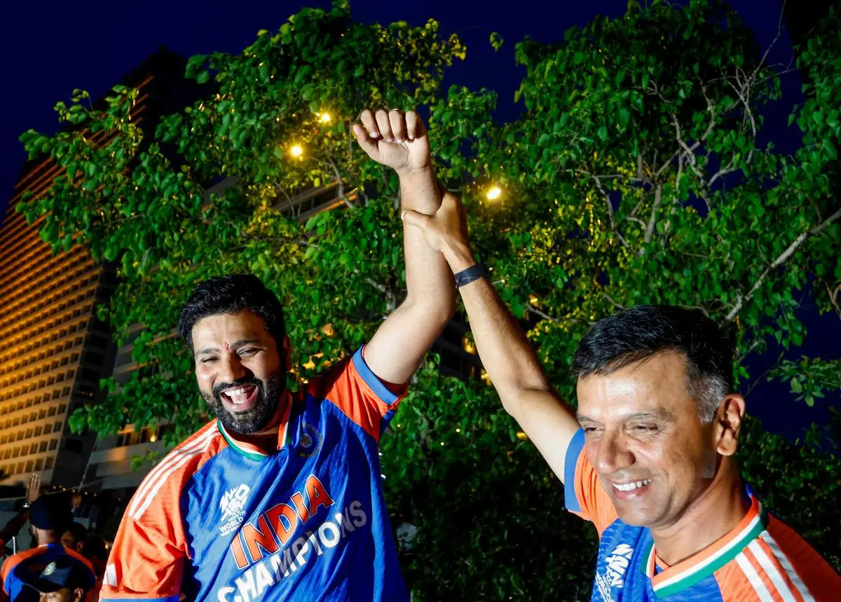 Dravid Hails Rohit Sharma’s Fearless Batting for Shaping India’s Attacking Mindset