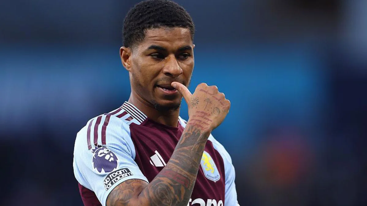 Flick Hails Rashfords Revival at Barcelona and Questions Man United Handling