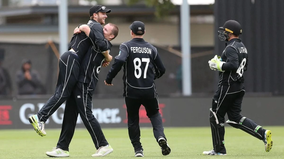 New Zealand bowl out Pakistan for 74 in Dunedin on January 13, 2018.