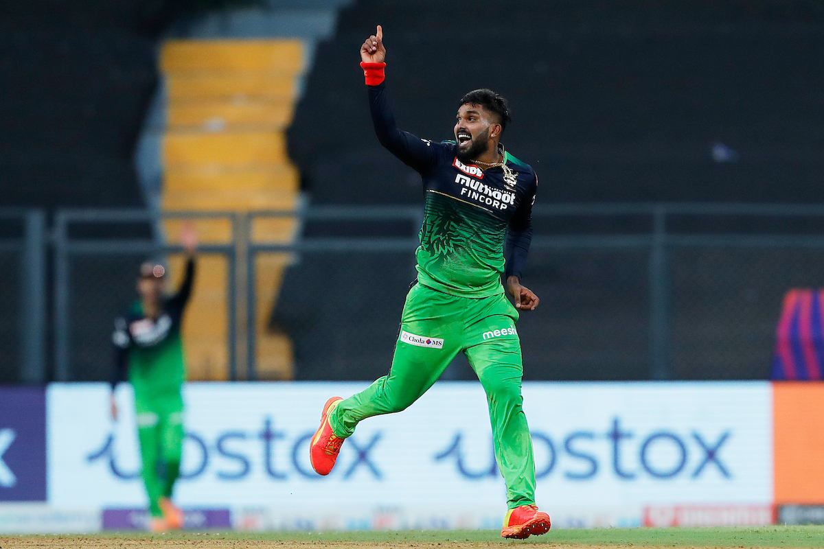 Wanindu Hasaranga picked a five-for against SRH