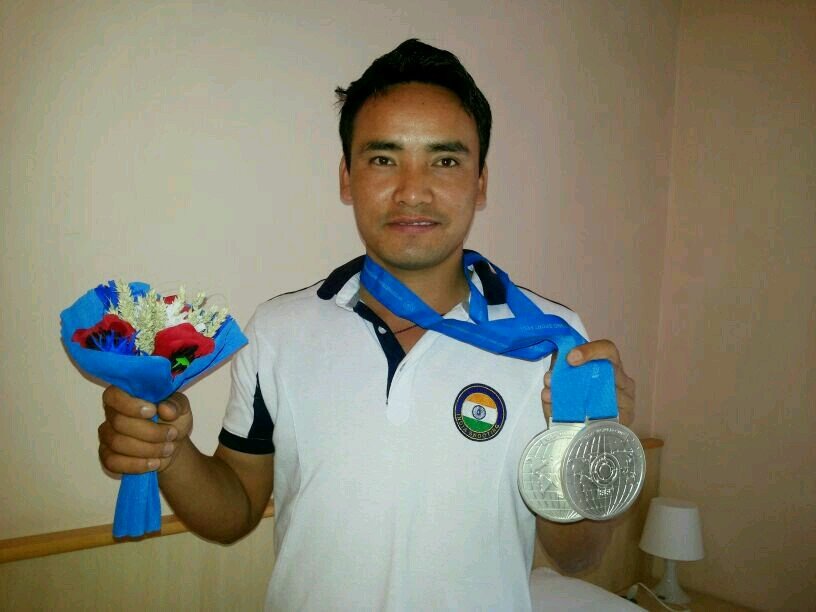 Indian Olympic shooting squad finalized - Manavjit in, Sanjeev out