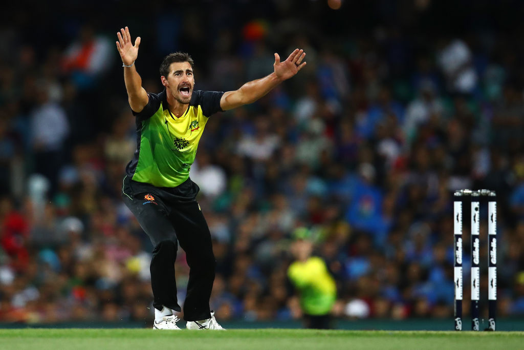 Starc defended 10 runs off the last over against Russell