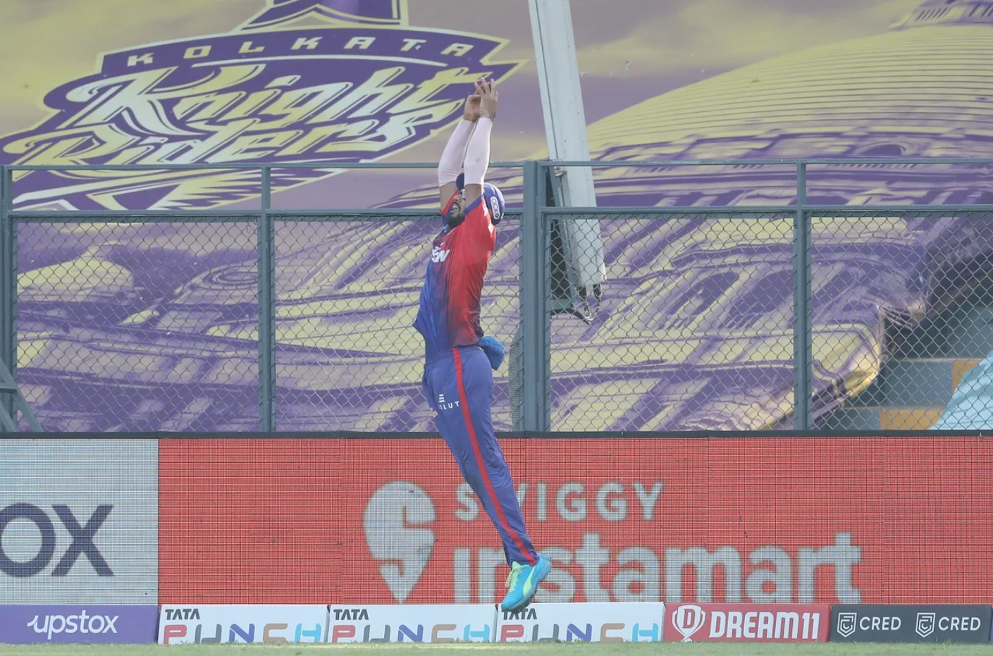 Lalit Yadav’s well-calculated catch ends KL Rahul’s impressive knock.