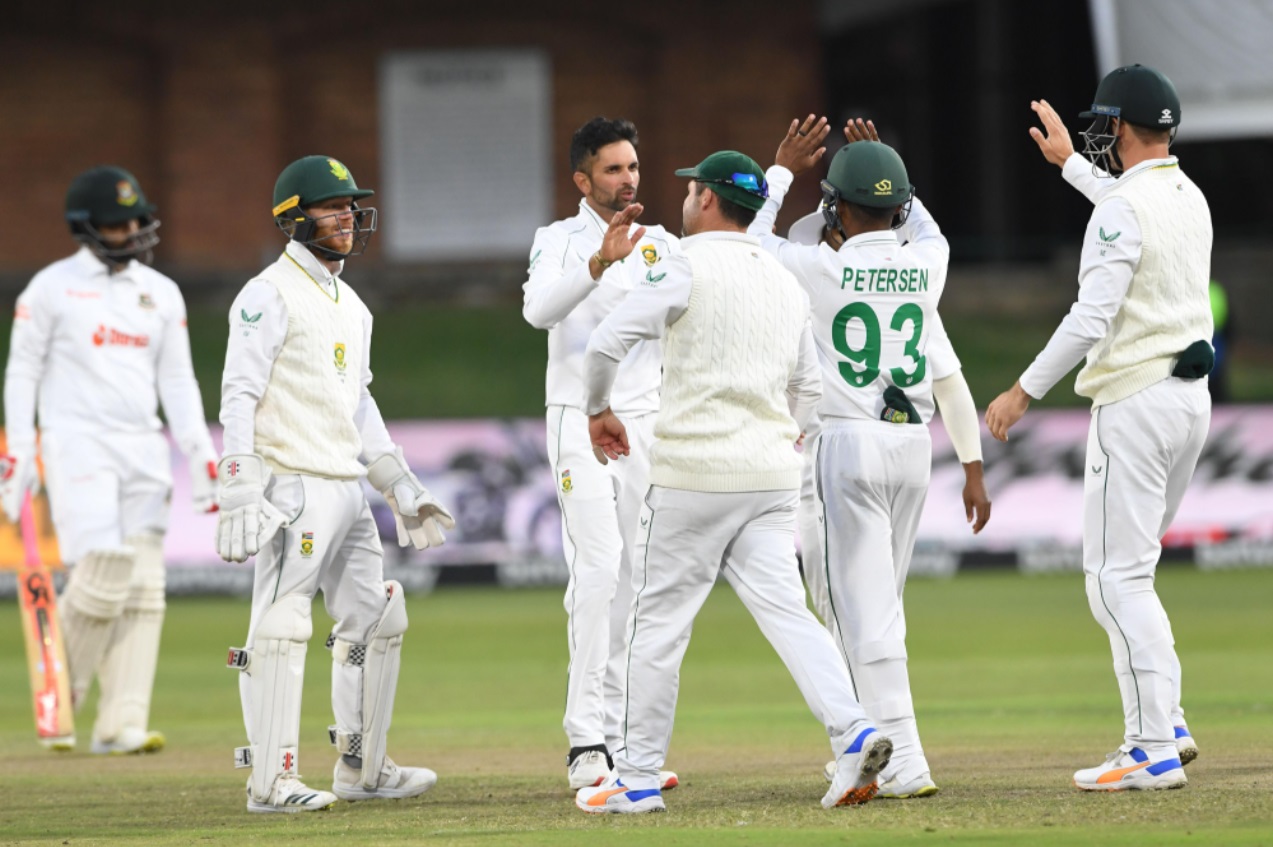 South African players celebrating a wicket against Bangladesh