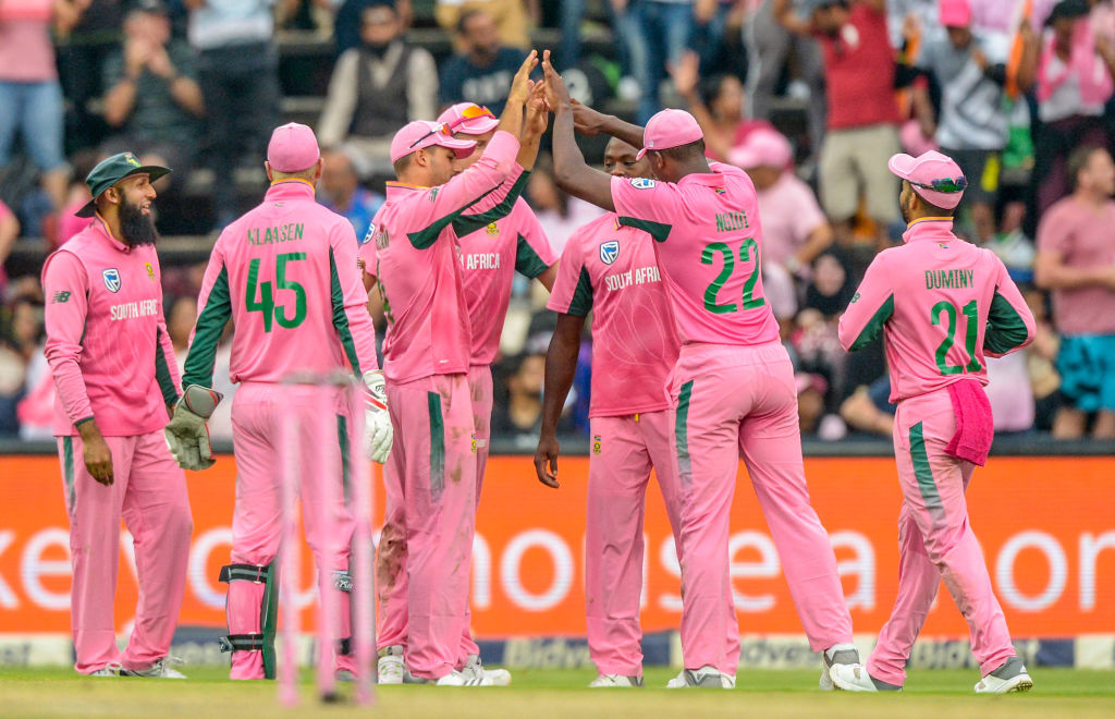 CSA suspend Corrie van Zyl and two more over commercial rights fiasco