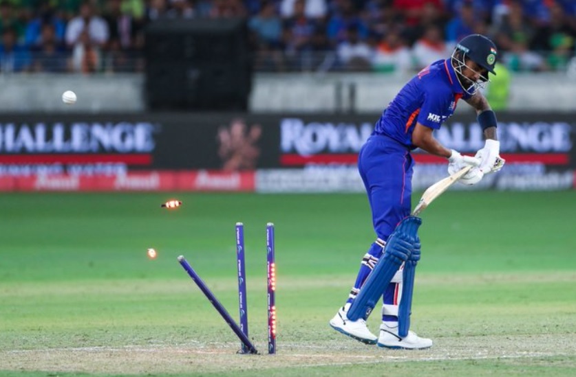 KL Rahul is not having the best of times at the 2022 Asia Cup.