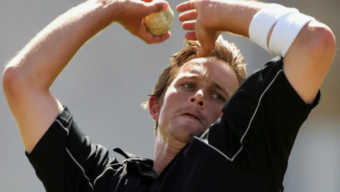 Shane Bond (New Zealand) – 156.4 km/h (97.19 mph).