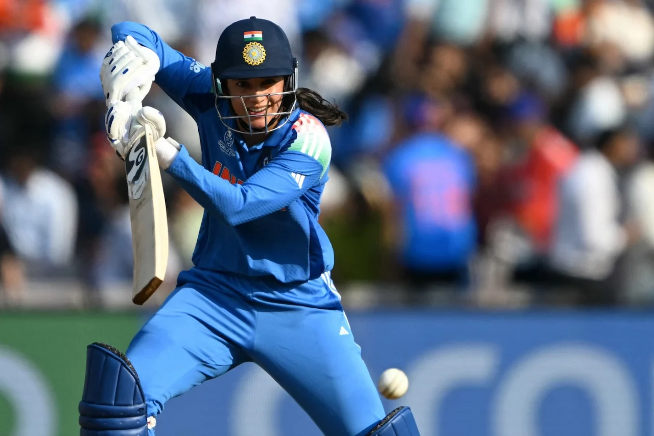IND-W vs AUS-W | Twitter reacts as shellshocked Mandhana walks off after succumbing to smallest of spikes