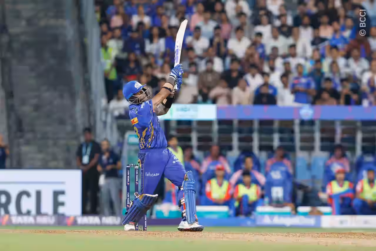 MI vs DC | Twitter in awe as Suryakumar Yadav pulls out hockey stick to send Chameera’s yorker to fence