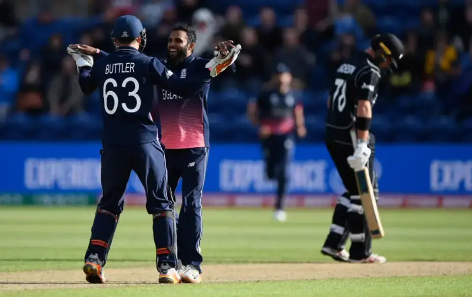 England defeated New Zealand by 87 runs.