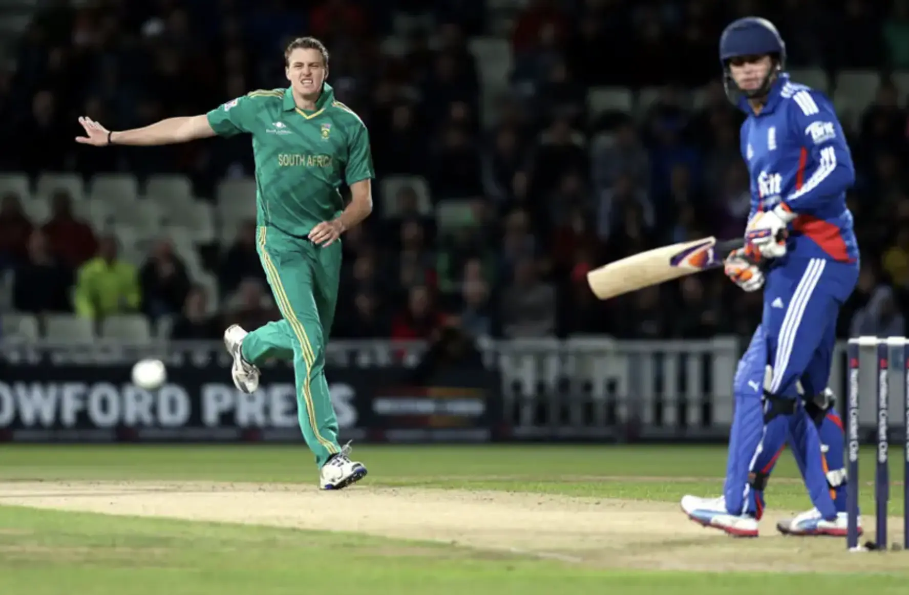 England defeated South Africa by 28 runs.