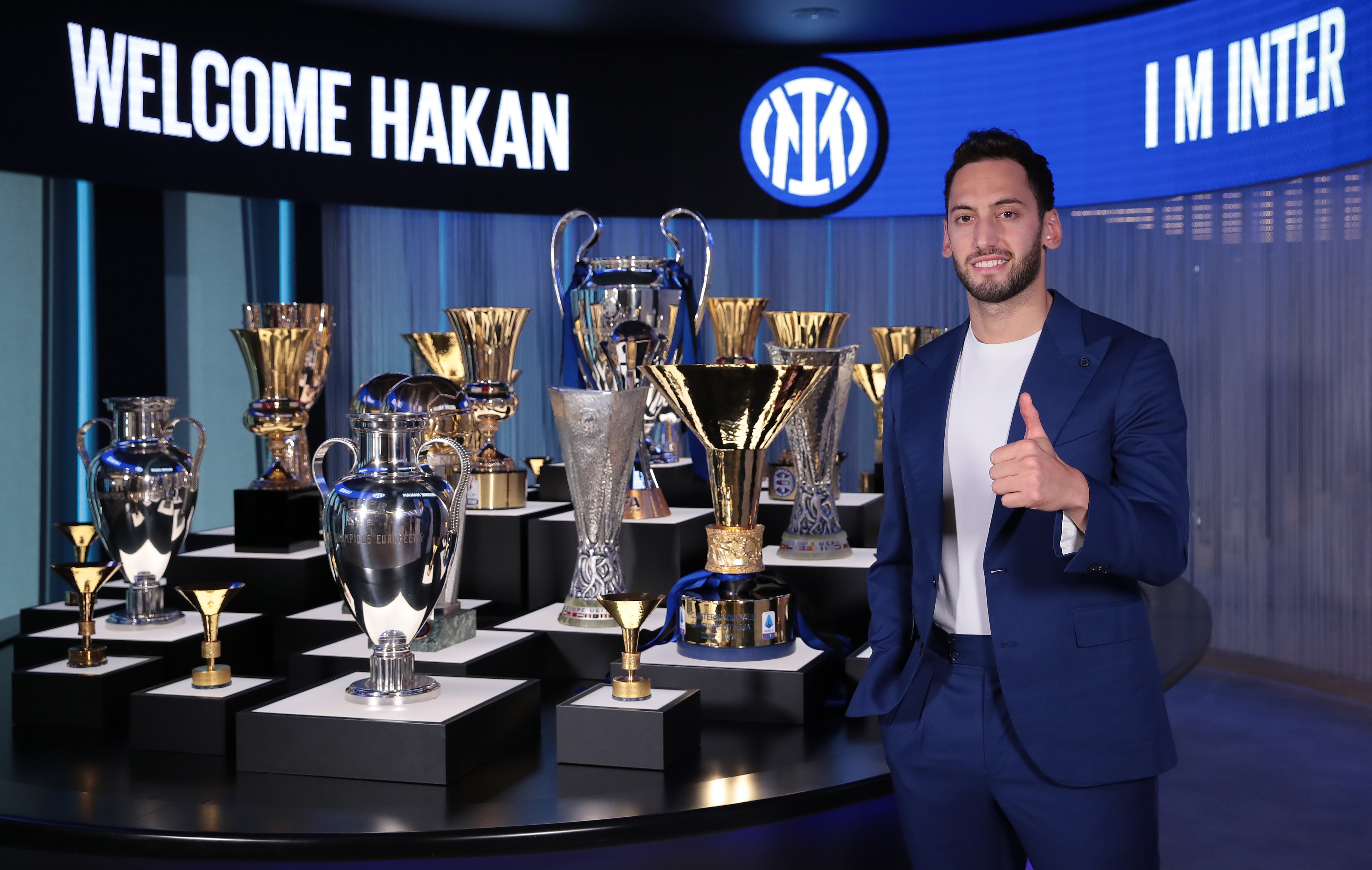 Hakan Calhanoglu sign three year deal with Inter Milan on free transfer
