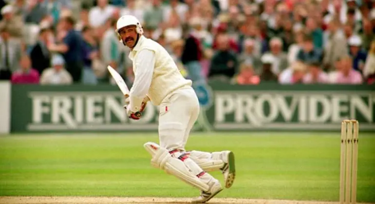 Graham Gooch was born on July 23, 1953.