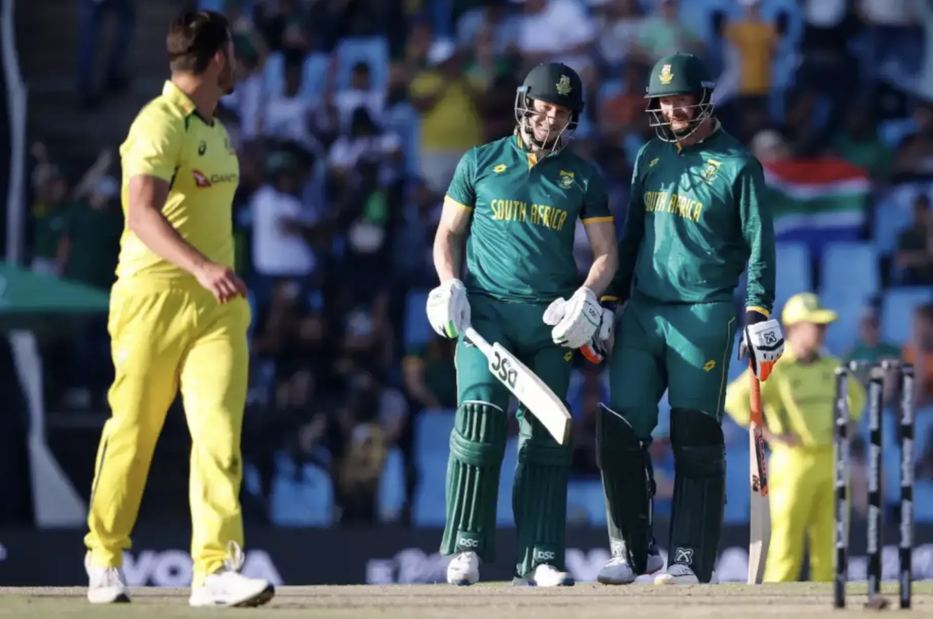 South Africa defeated Australia by 164 runs.