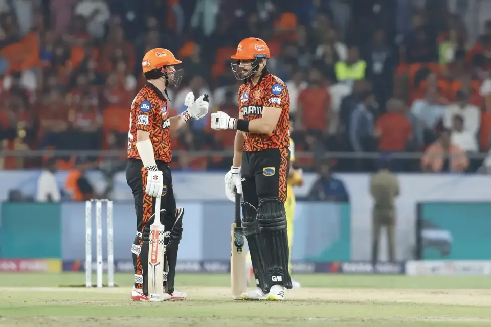 Sunrisers Hyderabad defeated Chennai Super Kings by 6 wickets.