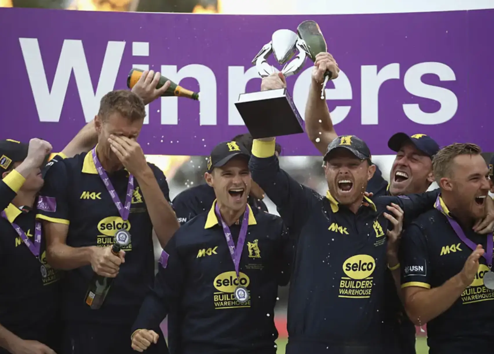 Warwickshire with the Royal London One-Day Cup 2016.
